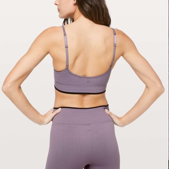Lululemon Iconic Sweat Bra size Medium - Picture 7 of 13